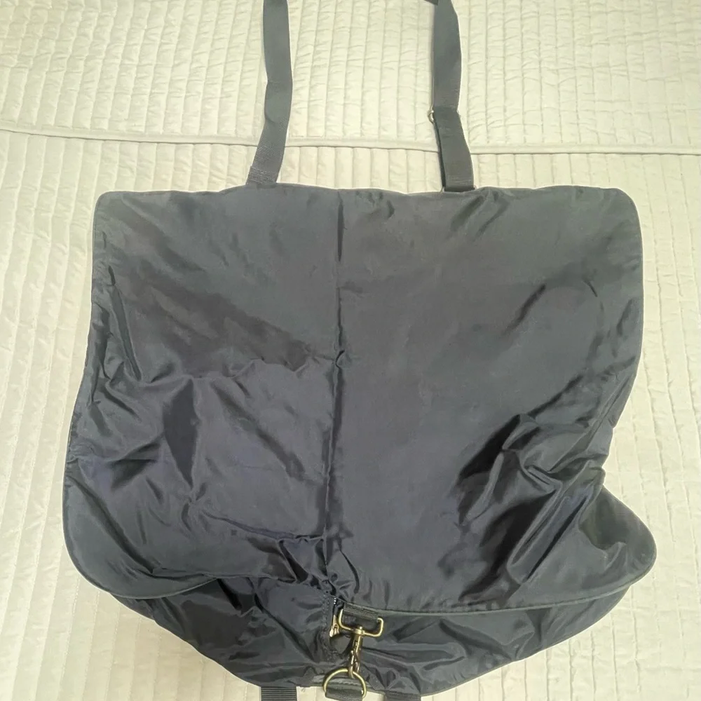 Rare Tommy Hilfiger Golf Garment bag from the Caitlin Memorial TCF collection - Picture 8 of 8